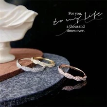 S925 纯银扭纹戒指，镶嵌方晶锆石，时尚女士派对珠宝单戒 - 戒指 - 查看 4