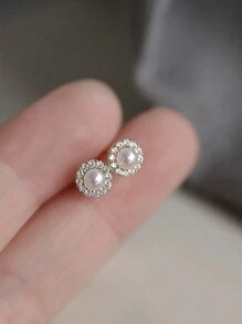 一對S925純銀珍珠優雅耳釘，適用於女性日常裝飾細緻耳環 - 金色 - 查看 2