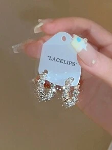 Minimalist Asymmetrical Silver Piece C-Shaped Hoop Earrings For Women, Versatile