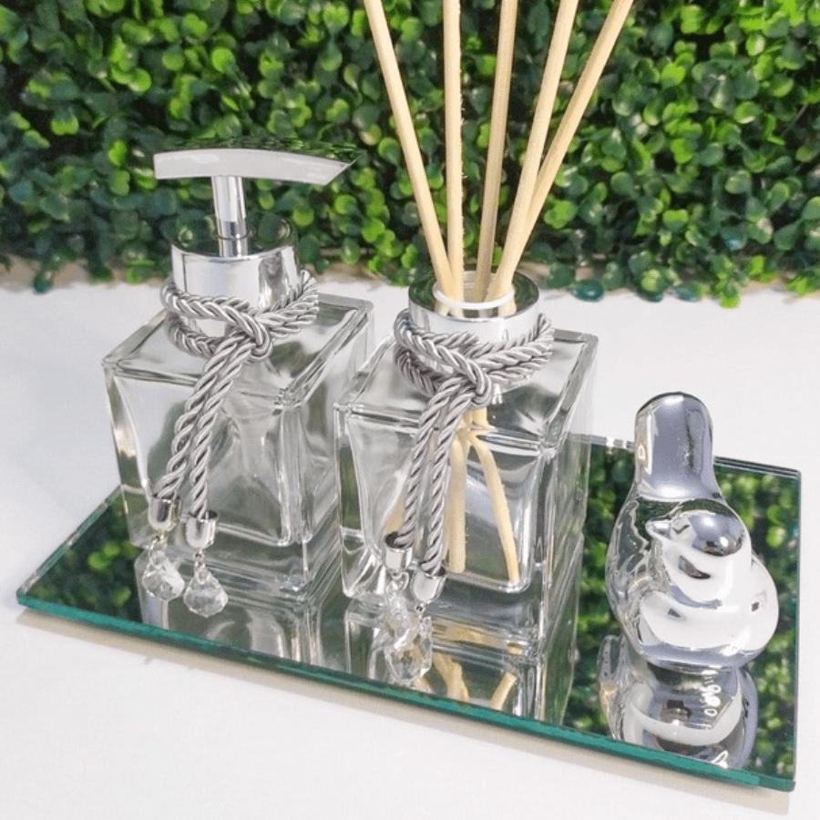 Kit Lavabo Luxo Saboneteira  Difusor Com Bandeja Espelhada  1 Passarinho Varetas