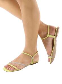 Sandália Feminina Rasteira Saltinho Baixo Rasteirinha de Strass Com regulador Lateral Calce Fácil