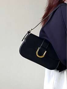 勃艮第红色复古风格人造皮革迷你方形单肩包，配有可拆卸双肩带，适合女孩、女士、学生、年轻专业人士、办公室使用、通勤、休闲装 - 黑色 - 查看 3