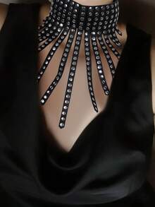 1 Peça Gargantilha de Couro PU Preto Feminino, Decoração Personalizada de Anel de Estrangulamento com Rebite Exagerado, Colar de Estilo Gótico com Borla