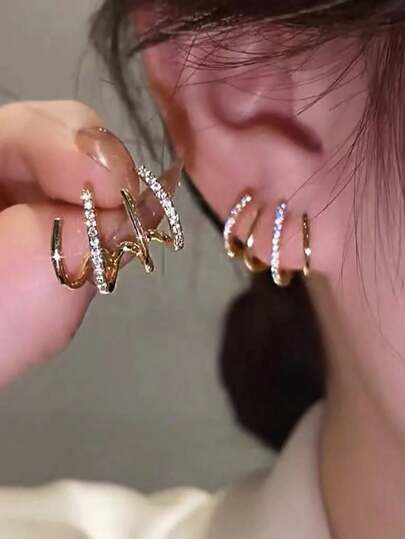 1 pieza Pendiente tipo "crawler" con 4 puntas, incrustado con rhinestones, diseño simple y único para mujeres. Accesorio para el Día de San Valentín