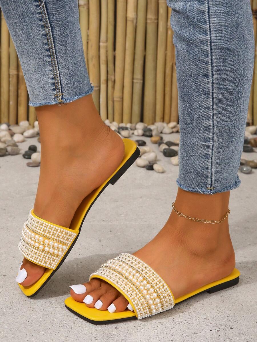 Sandálias Rasteiras com Contas e Designs de Gota d'Água, Pé Aberto, Leves e Confortáveis, Chinelos de Praia para Mulheres Plus Size - Amarelo - Visão 1