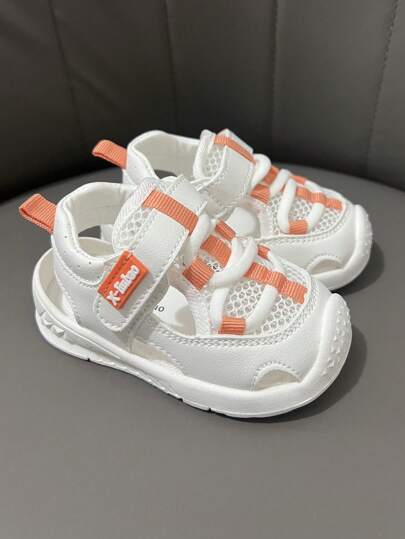 1pair Unisex White Summer Sandals For Toddlers, With Anti-Collision Toe Cap And Breathable Mesh