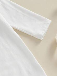 Baby Mädchen Kleidung Set mit langem Arm, 3D Blume, einfarbiger Romper & Mütze, Rundhals Outfit