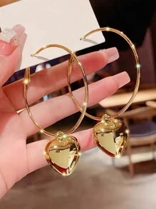 2 pares de aretes con aro grande y exagerado con colgante en forma de corazón, de estilo minimalista y fashionista, regalo para fiesta, cita o uso diario (sin tarjeta) - Amarillo Oro - Ver 2