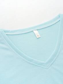 Conjunto de pijama de mujer de moda con estampado, blusa corta con cuello en V y mangas cortas anchas y pantalón largo cortado
