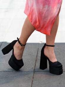 Hechos en Mexico Tacones con Plataforma Vers H - Negro - Ver 2
