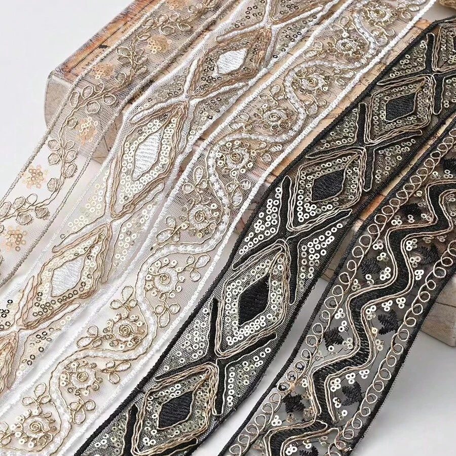 1入組帶有軟骨骼的款式刺繡飾邊,寬5.2公分,長900公分,尼龍蕾絲面料,適用於內衣、婚紗、裁縫等 - 黑色拼金 - 查看 1