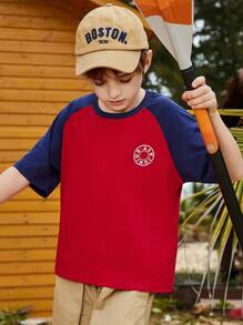 夏季時尚字母印花彩色拼接休閒T卹，設有網眼紗袖設計，適合青少年男孩 - 紅色 - 查看 2