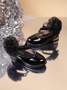 1 Paar Mädchen-pu-leder, Glänzende Oberfläche, Spitze, Blumendekoration, Modische, Vielseitige, Flache Schuhe Im Prinzessinnen-stil Für Frühling, Sommer, Herbst