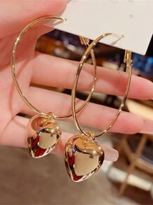 2 pares de aretes con aro grande y exagerado con colgante en forma de corazón, de estilo minimalista y fashionista, regalo para fiesta, cita o uso diario (sin tarjeta) - Amarillo Oro - Ver 4