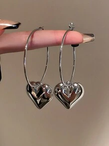 2 pares de aretes con aro grande y exagerado con colgante en forma de corazón, de estilo minimalista y fashionista, regalo para fiesta, cita o uso diario (sin tarjeta) - Amarillo Oro - Ver 5