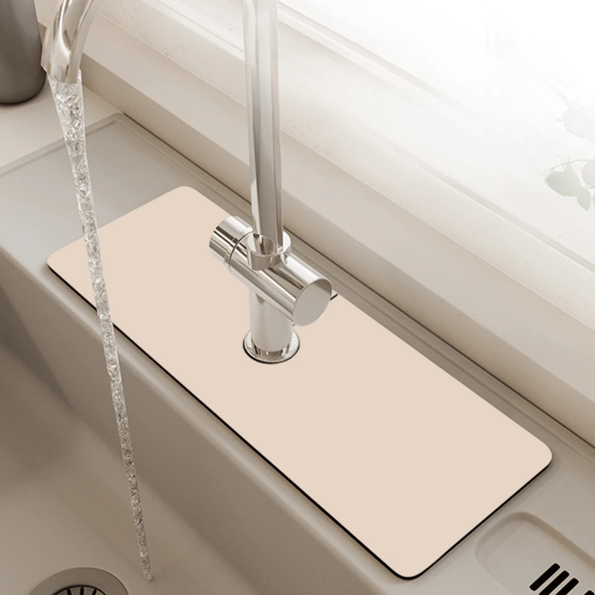 1入組廚房水龍頭吸水墊,防水防霉橡膠墊,適用於水槽、檯面