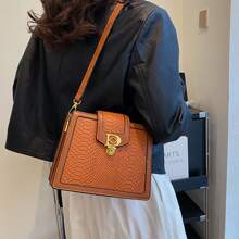 Fashionable Vintage Snake Print Shoulder Bag Shoulder & Crossbody Bag For Commuting, Western Style, Perfect For Horse Riding - Brown - View 3