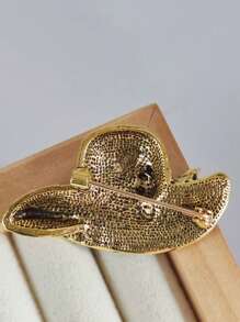1pc Rhinestone Sun Hat Shaped Brooch, Classical Gold-Tone Lapel Pin, Versatile Clothing Accessory, Alloy Flower Pin Valentine's Day Valentines Dress Accessories Pin For Clothes Bag Charm School