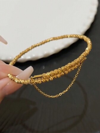 1pc Gold-Color Crumb Single Circle Memory Wire Bracelet, Chic & Versatile Personalized Bangle