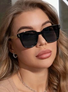 Vintage Square Frame & Thick Frame Plastic Sunglasses, Classic Design For Outdoor, Travel, Beach, Vacation, Uv Protection Elegant Sunglasses Beach Sun Glasses Christmas Basics And Suit For Sweater Jeans Sweatpants Hoodie Jackets Dress And Long Sleeve Shirt Fashionable Shade Elegant Outfit Family Outings Travel Vacation Holiday For Summer Beach Vacation,Outdoor,Travel - Multicolor - View 1