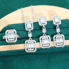 4入組優雅立體氧化鋯鑲嵌珠寶套裝,包括耳環、戒指、吊墜和項鍊,適合女性,是結婚禮物的好選擇 - 白色 - 查看 2