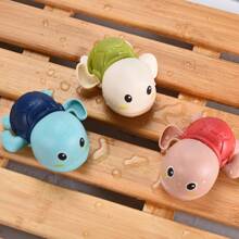1 Stück Spielzeug Mit Federwerk, Baby Badewanne Spielzeug Schwimmende Schildkröte, Schildkröte Badewanne Spielzeug, Das In Wasser Schwimmen Kann, Badespielzeug Schwimmende Schildkröte, Spaß Spielzeug Für Jungen Und Mädchen Zum Spielen Im Pool (einige Teile Werden Zufällig Gesendet)