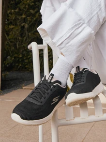 Skechers 女子田径步行鞋、休闲运动鞋跑步鞋春季增高经典款 124707-BKPK - 黑色 - 查看 8