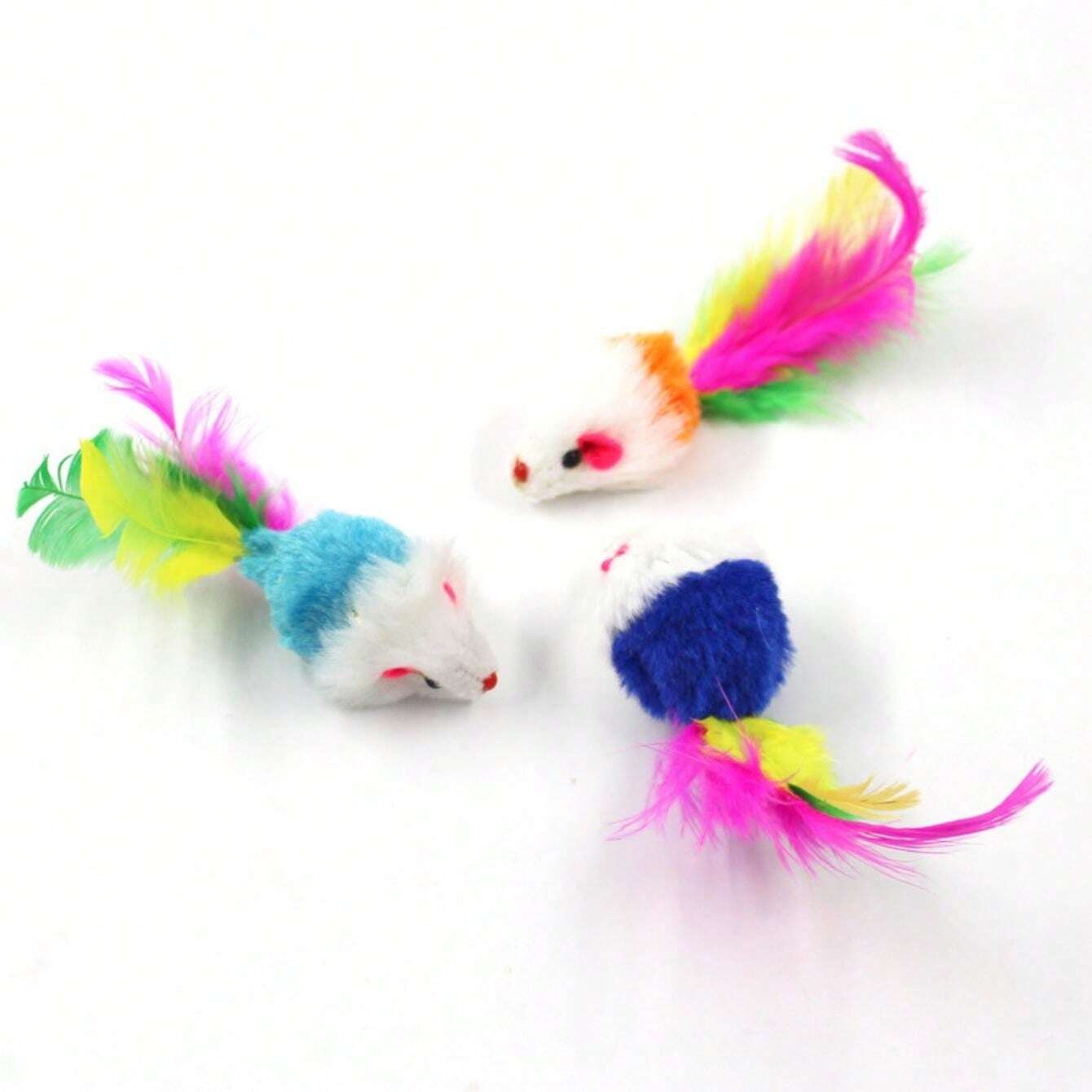 Brinquedo para gatos, Pequeno ratinho de pelúcia com penas coloridas ...