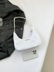 时尚珍珠链肩带，金属五金装饰，手提、单肩和斜挎三合一女士包，纯色月形流浪包手提包，女士 Tready 新月包 - 白色 - 查看 3