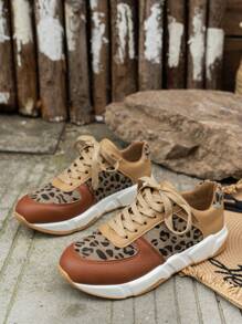 Maillard Cross-Border New Arrival Leopard Print Round Toe Low-Top Sneakers Large Size Sport Casual Flat Running Hiking Shoes