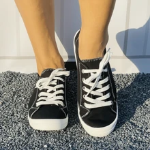 女士春夏新款时尚舒适平底休闲防滑耐磨轻便低帮圆头系带纯黑色跑步鞋纯色运动鞋 - 黑色 - 查看 3