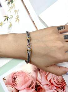 Stainless Steel Hook Shape Twist Cable Cuff Bangle - One-size - View 5