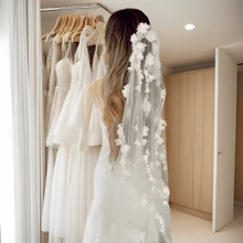 Velo Nupcial De 1m De Largo Con Flores Y Perlas En 3d Para Decoración De Boda Romántica Y Elegante. Disponible En Blanco Y Marfil, Con Peine Y Diseño De 1 Capa Para Adorno De Cintura Y Cadera