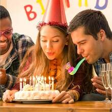 1 件带吹管的漂浮吹球玩具，适合生日派对、缓解压力的游戏、经典复古魔术玩具、随机风格、适合万圣节/圣诞节/感恩节的成人派对游戏 - 彩色 - 查看 4