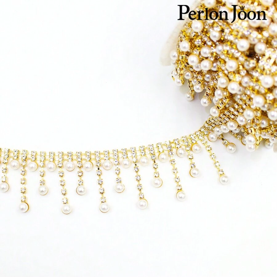 Perlon Joon 1 Set Bridal Wedding Shoes Decorative Accessories, Crystal Ribbon, Faux Pearl, Rhinestone Trim, Tassel Chain - Gold - View 1