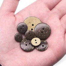 30入/包 新款 10mm/11mm/12mm/15mm/18mm/20mm/25mm 天然色椰子縫製鈕扣 2孔鈕扣 衣物剪貼簿縫製配件 DIY - 30 pcs - 查看 8