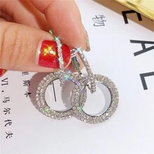 1入幾何圓形全鑲鑽裝飾耳環 - 有創意銜接的雙圈夾耳環,適合女士時尚穿搭 - 金色 - 查看 2