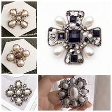 Hoàng Gia 1 Baroque Vintage Kem Ngọc Trai Giả Và Pha Lê Thổ Cẩm Hứa Đảng Chân - Nhiều màu - Xem 1