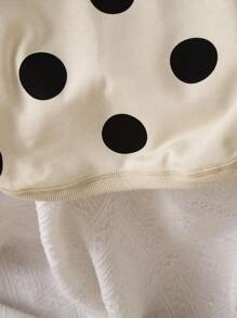 女婴条纹和圆点套头连帽衫，柔软透气宽松版型，秋冬