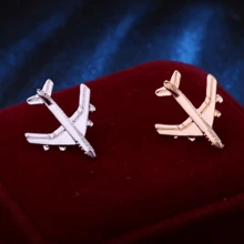 دبوس وشاح على شكل طائرة صغيرة أنيقة وبسيطة للبدلات الرجالية، مناسب للارتداء اليومي، دبوس كاجوال للملابس والحقائب والحقائب المدرسية وحقائب المعلمين والملحقات المكتبية والقمصان والسترات والمجوهرات، إكسسوارات مناسبة للمراهقين والشباب والرجال للاستخدام اليومي والخارجي والرياضي والعطلات والتخرج والأعياد والهدايا الطريفة للمعلمين وعيد الميلاد