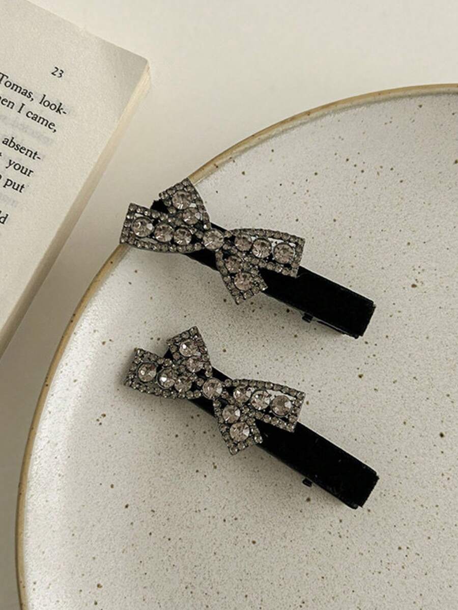 2pcs/Set Velvet & Rhinestone Bowknot Hair Clip For Teen Girls - Black - View 1
