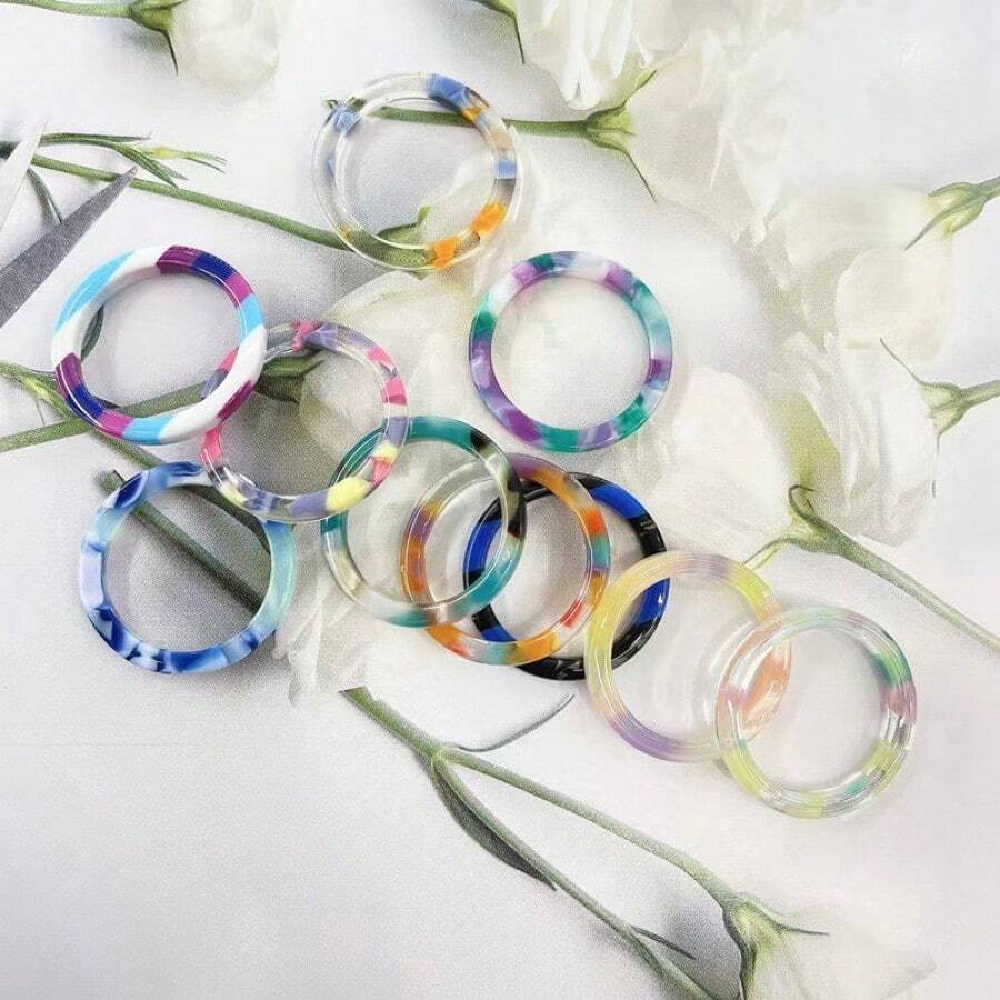 10 Pieces/Batch Of New Fashionable Korean Resin Rings Paired With Small ...