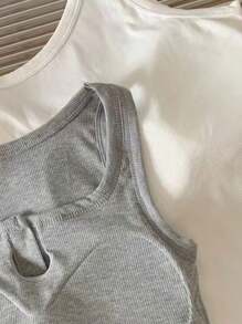 少女運動背心套裝有內置墊杯，實色扣領坦克背心，適合穿搭穿層
