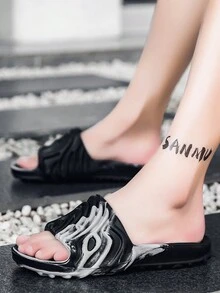 男式夏季拖鞋，時尚戶外防滑迷彩圖案防滑溜板，舒適透氣沙灘涼鞋（黑色） - 黑色 - 查看 4