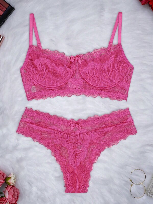 Conjunto Lingerie Renda Sutiã Com Aro Sem Bojo Com Forro Calcinha Com Elástico Mirela