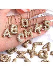 1 Peça de Novo Colar de Pingente de Letra A-Z com Micro Pavé de CZ de Luxo, Colar de  de Letra de Nome Inicial masculino e feminino, eletroplatedo com ouro de 18k.