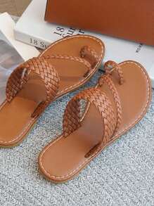 1 Pair Solid Color Woven Slip-On Sandals For Teens And Plus Size, Comfortable Light TPR Round Toe Non-Slip Flat Peep Toe For Outdoor, Daily Wear, Home, Suitable For Students, Unisex - Brown - View 3