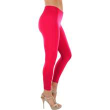 ToBeInStyle Women's Colorful Elastic Capri Length Leggings - Seamless - Red - View 3