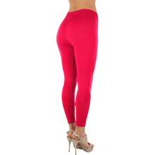 ToBeInStyle Women's Colorful Elastic Capri Length Leggings - Seamless - Red - View 5