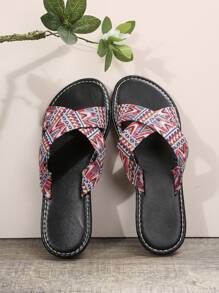 European And American Style Summer Fashion Printed Casual And Comfortable Women's Flat Slippers, Round Toe Ladies' Sandals For Home And Outdoors